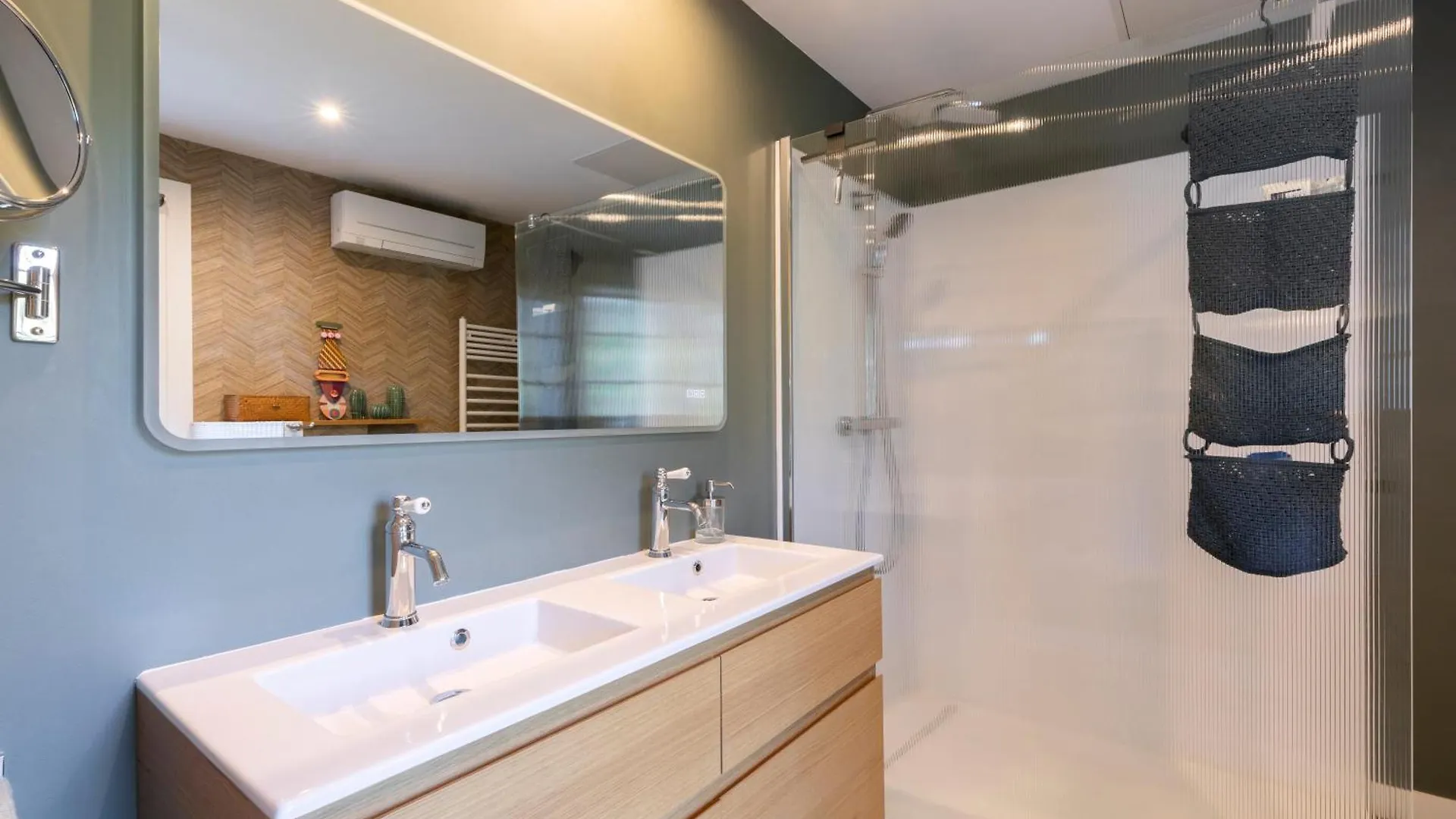 בית נופש Magnifique Maison Basque Avec Piscine 8 Pers- ביאריץ צרפת