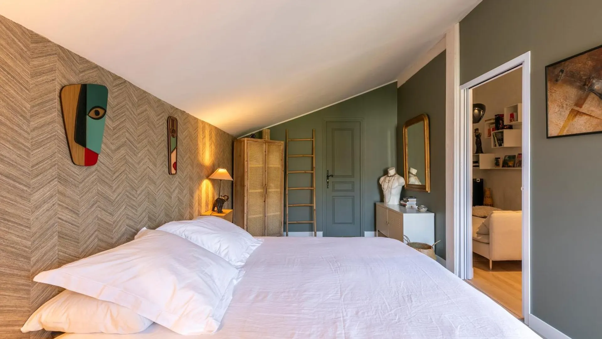 Magnifique Maison Basque Avec Piscine 8 Pers- Biarritz Holiday home